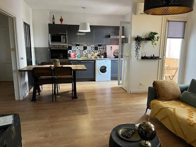 Moderne En Plein Centre *