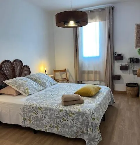 Moderne En Plein Centre Apartment *